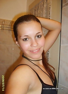  xxx pics Pics of a spanish teen showing her, ass , lingerie 