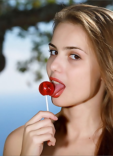  xxx pics Hot young Elle licks her lollipop, ass , beach  outdoor